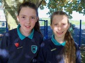 Eva Robinson & Wictoria Gleinert